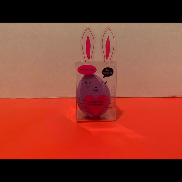 Rabbit Theme Make Up Sponge - Picture 6 of 10